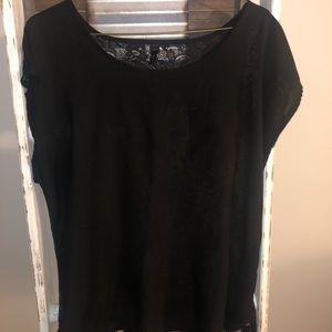 Women’s size M tops
